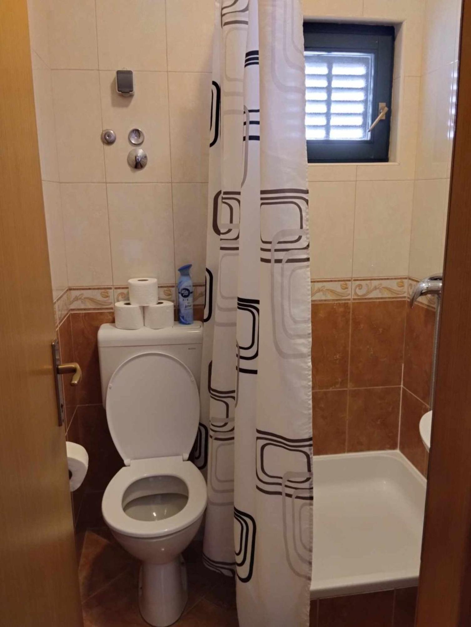 Apartments Andrea ドルヴェニク エクステリア 写真