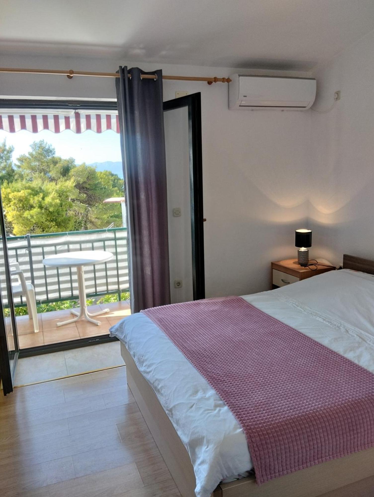 Apartments Andrea ドルヴェニク エクステリア 写真